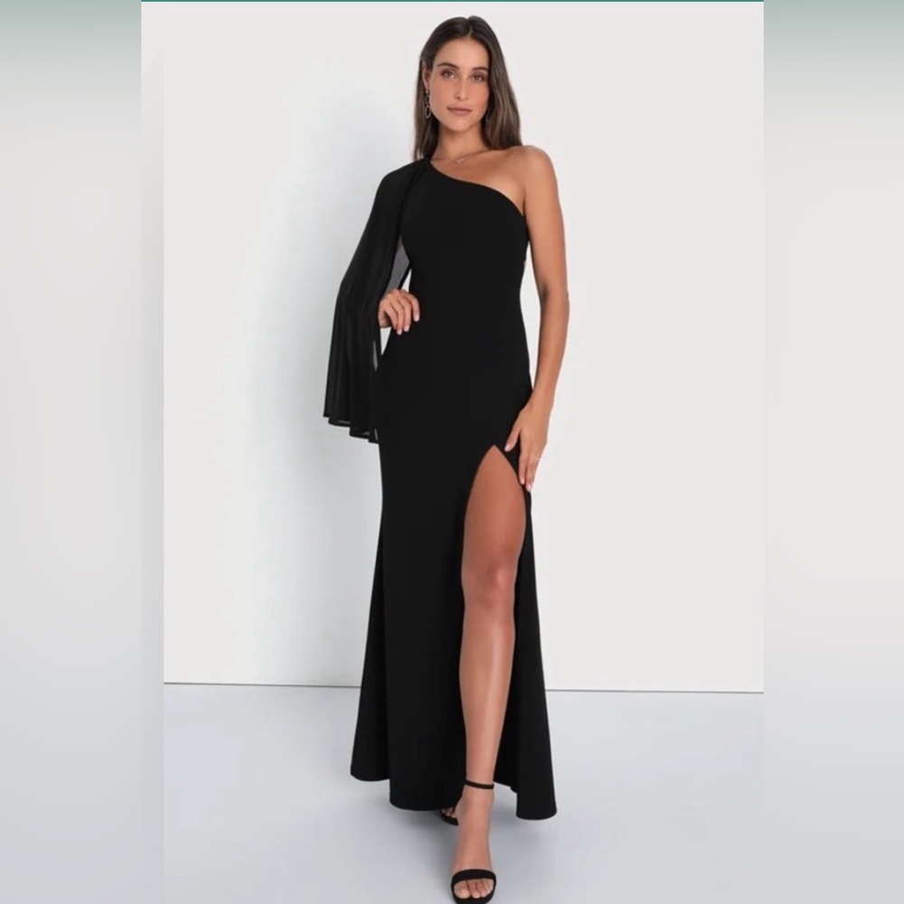 Lulus Majestic Attitude Black Cape Sleeve One-Shoulder Maxi Dress, sz XL